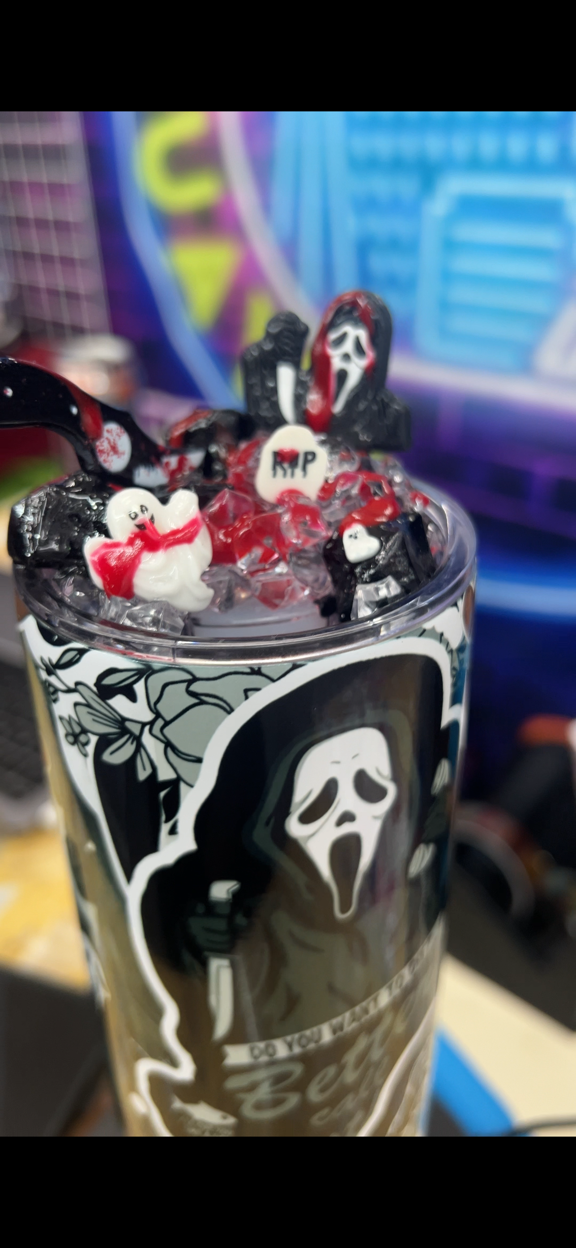 Ghostface 20oz Tumbler with Custom Lid